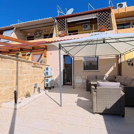 Luce Di Mare Apartmán *